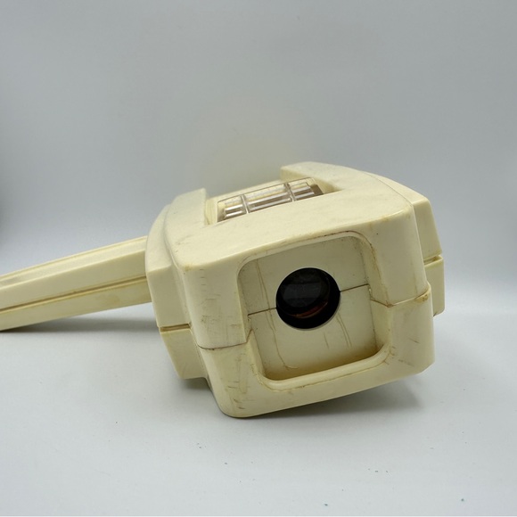 Vintage Fisher Price Movie Viewer #460 with Dumbo Cartridge -  Works - Fair Cond - Picture 6 of 10